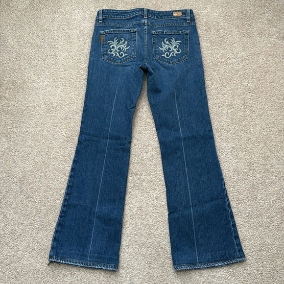 PAIGE Laurel Canyon Low Rise Bootcut Dark Wash Embroidered Jeans Size 30 HEMMED - Picture 3 of 8
